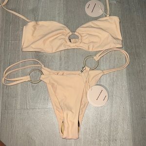 NWT Camilla Coelho Bathinfg Suit Small Top Medium Bottom